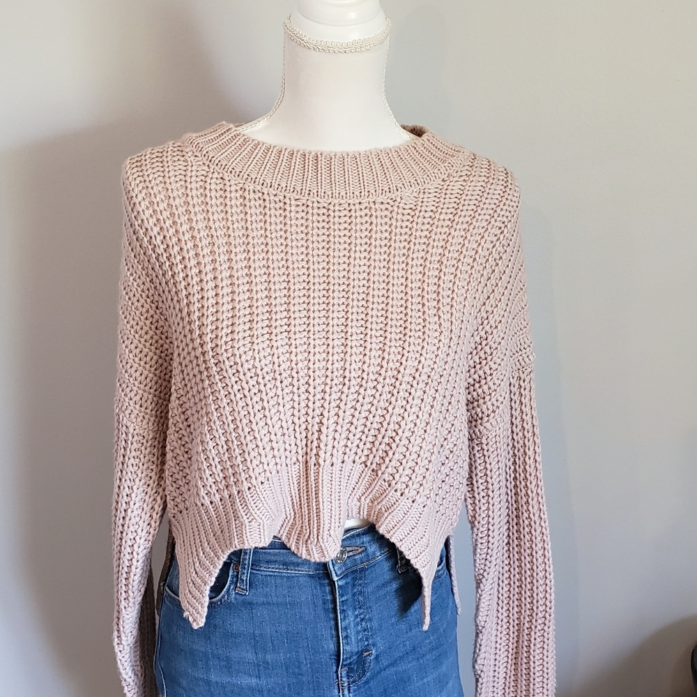 Sadie & Sage Pullover Cropped Sweater
